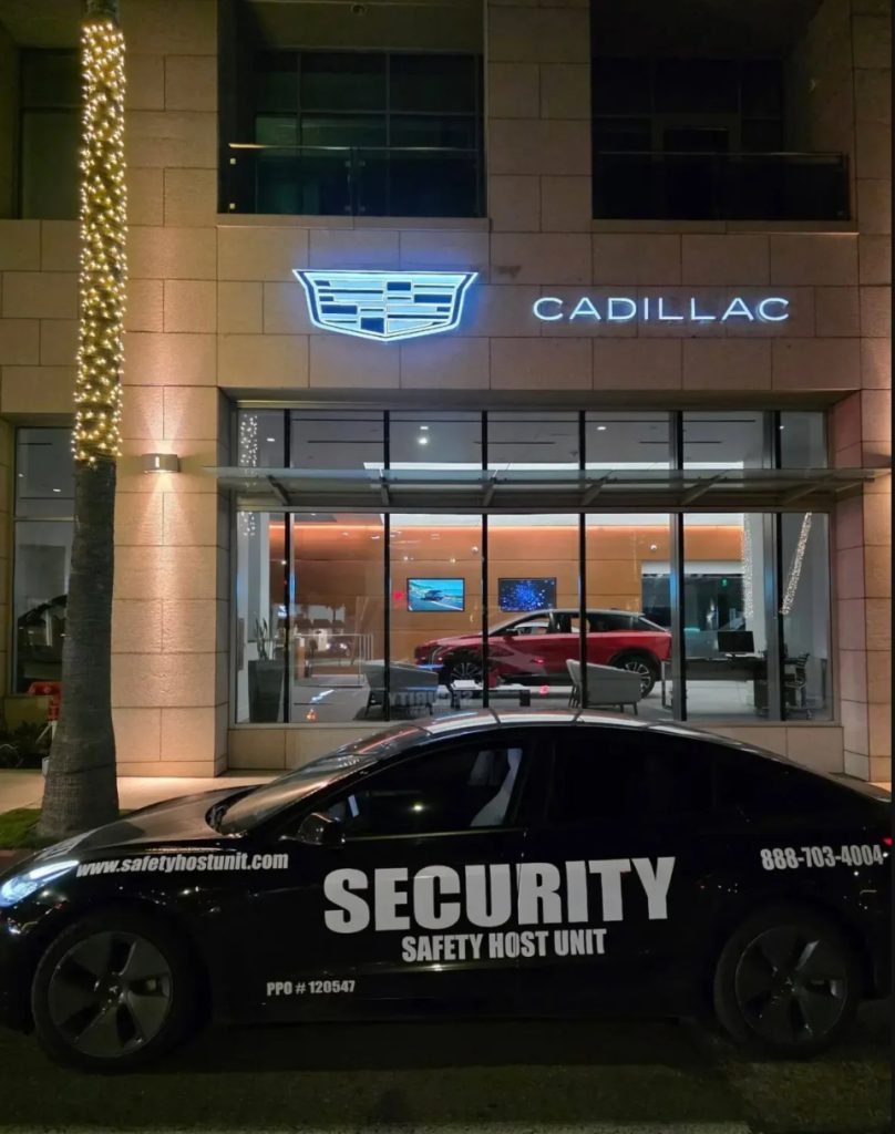 1000061152c 1000061152c